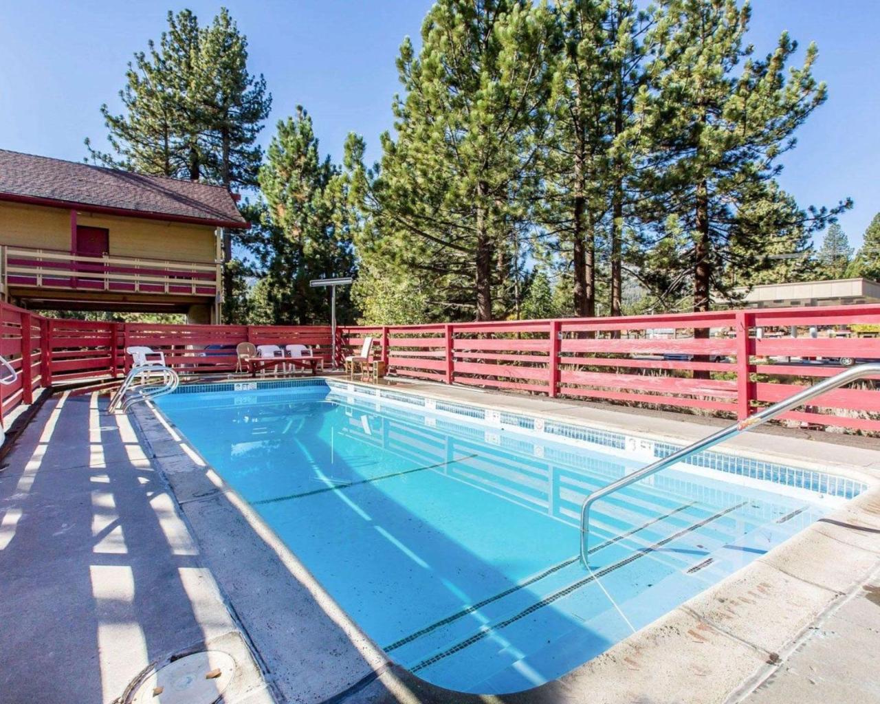 Motel Rodeway Wildwood Mammoth Lakes